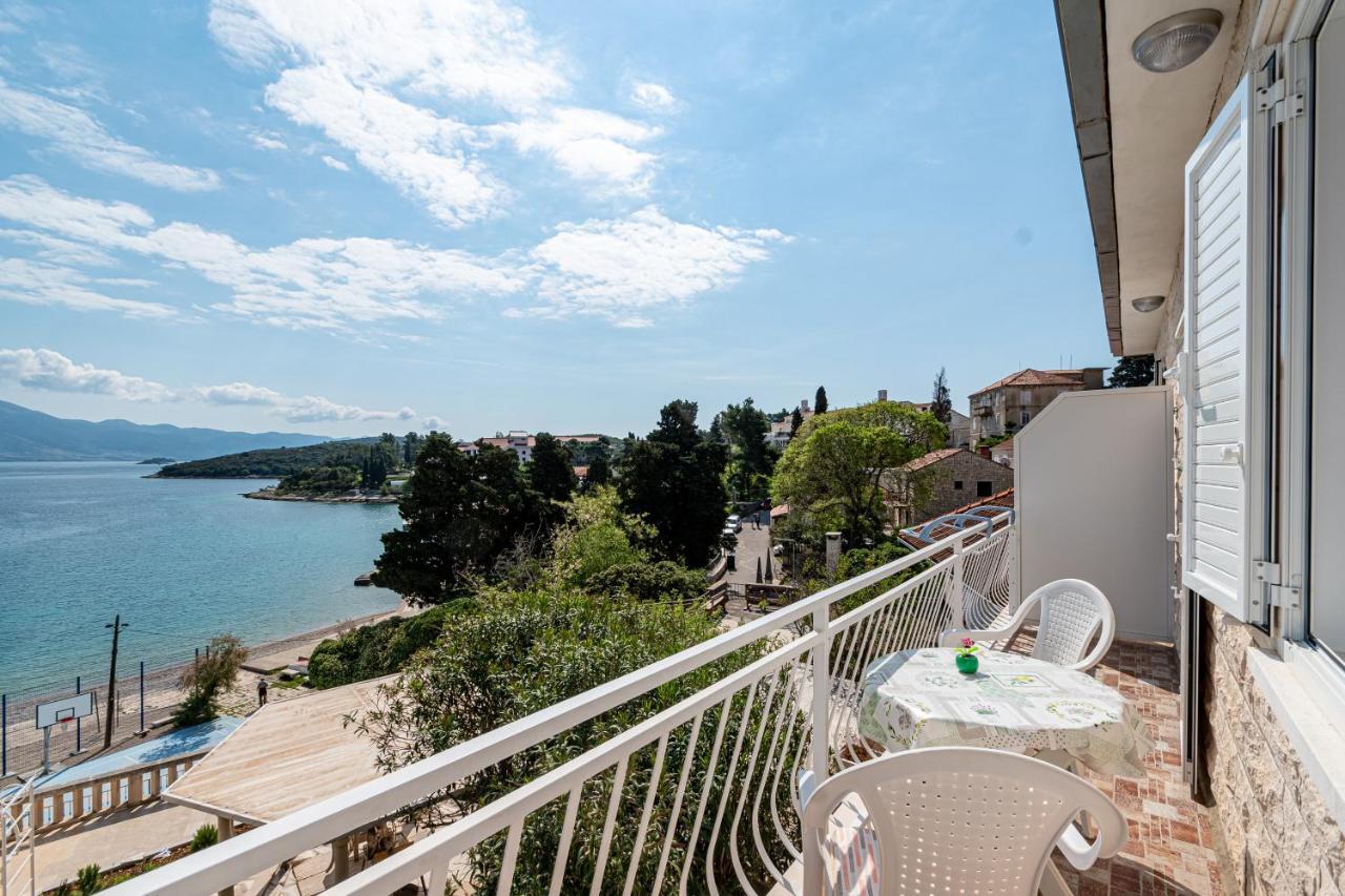 Apartments By The Sea Korcula - 10051 Ngoại thất bức ảnh